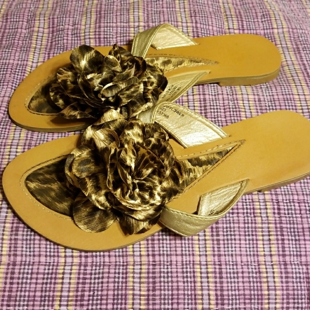 Aloha Island Flower sandles